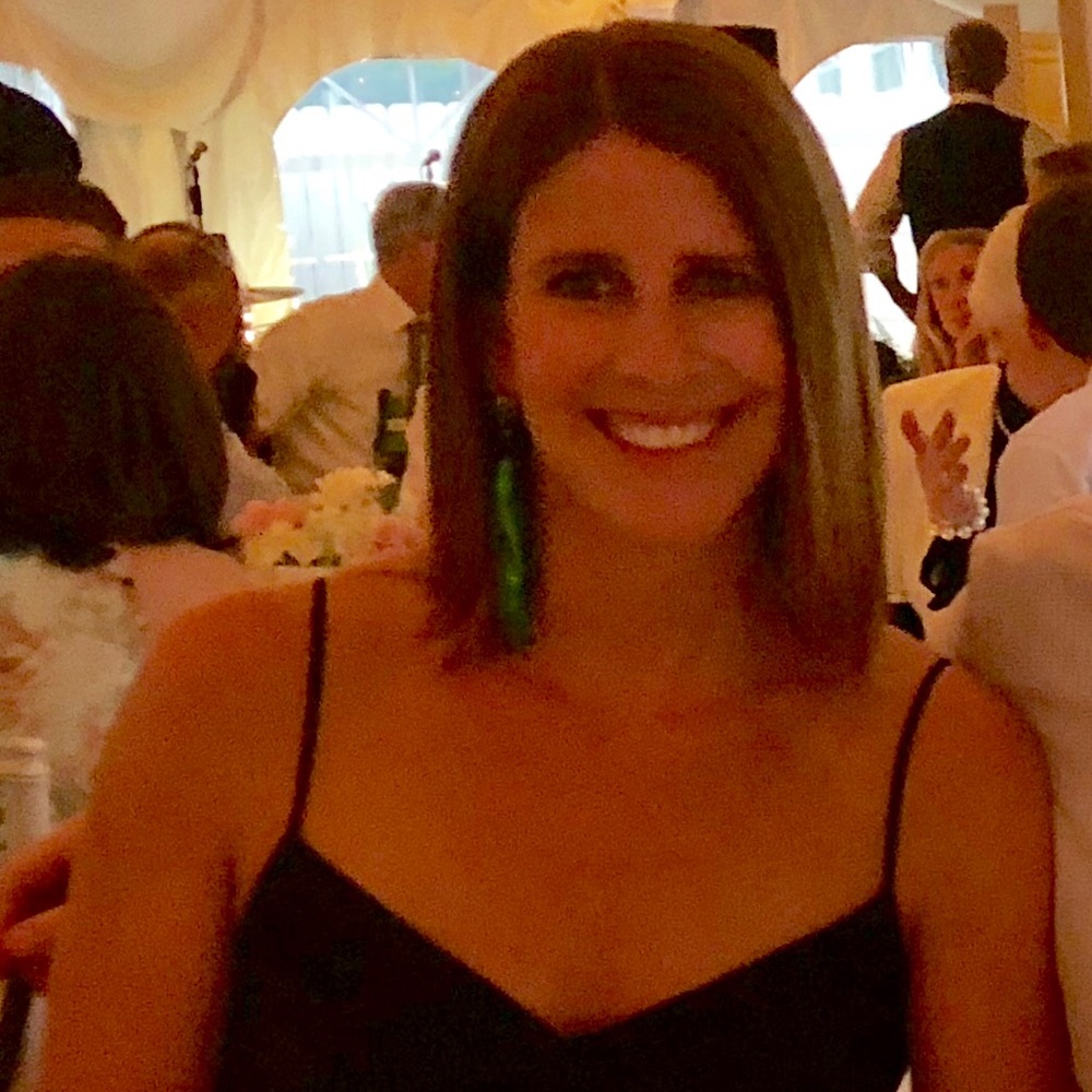 Meet your Posher, Jennifer